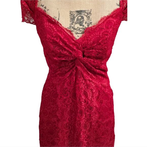 Nicole Miller Elegant Sweetheart Red Lace Party Cocktail Dress Size Medium - Picture 3 of 8